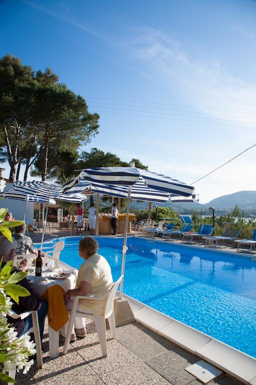 Residence Vacanza Mare Marina di Campo Exterior photo